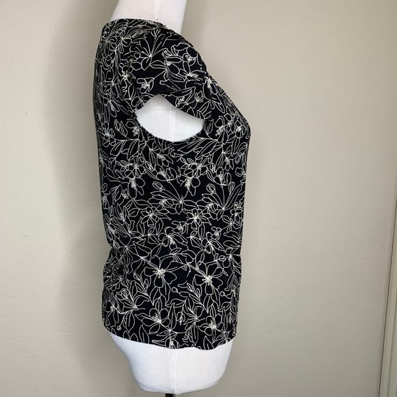 BCBG black White Floral Faux Wrap Top Small - Picture 4 of 11